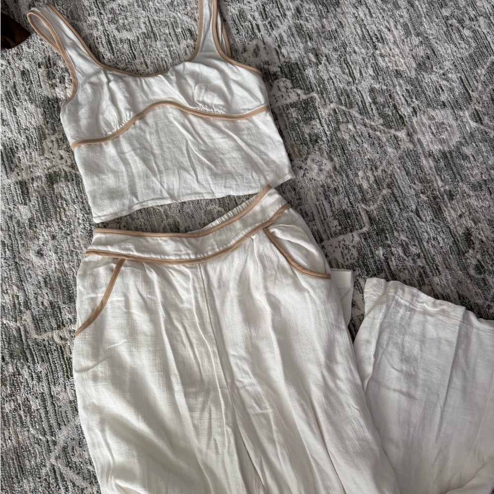 Sienna Sky White Tank Top, Pants Set